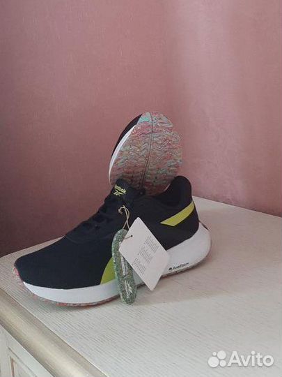 Кроссовки reebok