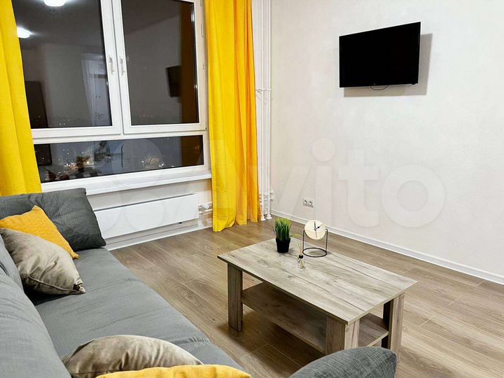 2-к. квартира, 55 м², 32/33 эт.
