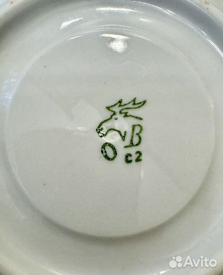 Чайные блюдца