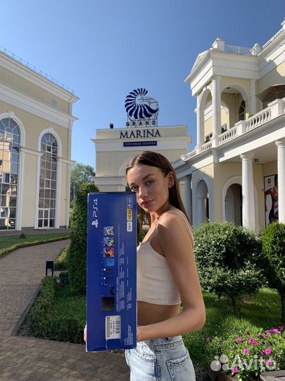 Sony playstation 4 slim New