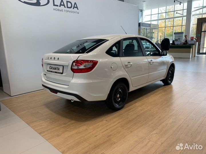 LADA Granta 1.6 МТ, 2023