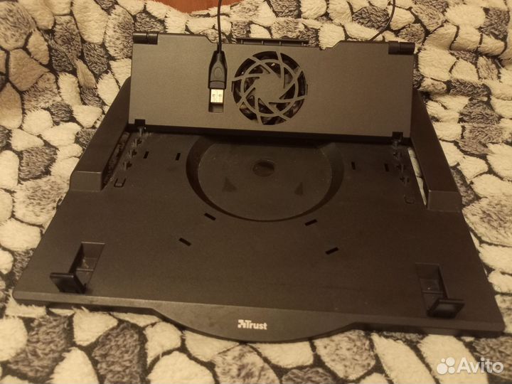 Охлаждение для ноутбука