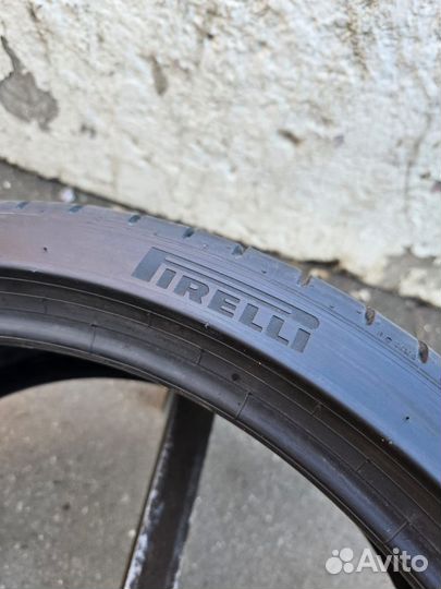 Pirelli P Zero 245/35 R21 96Y