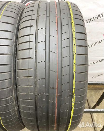 Pirelli P Zero 255/40 R21 99N