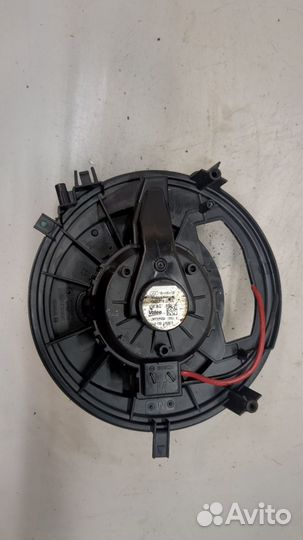 Двигатель отопителя Audi Q3 2018, 2020