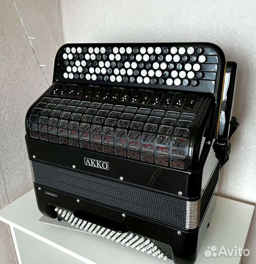 Продается баян акко «Маэстро»