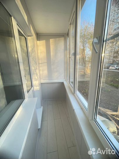 Остекление лоджии t-8987