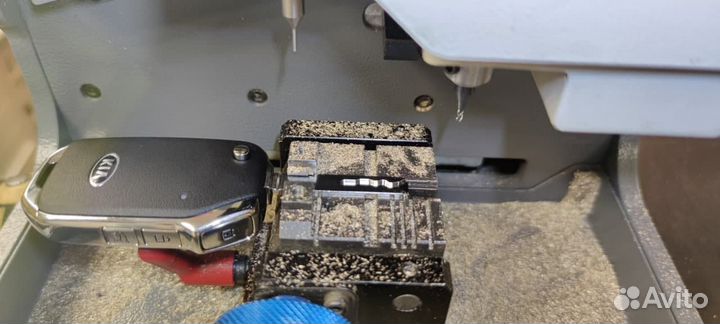 Изготовление автомобильных и мото ключей