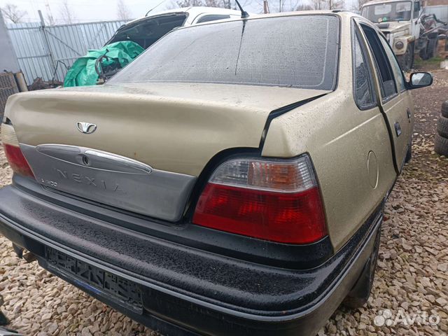 Крышка багажника Daewoo nexia 100