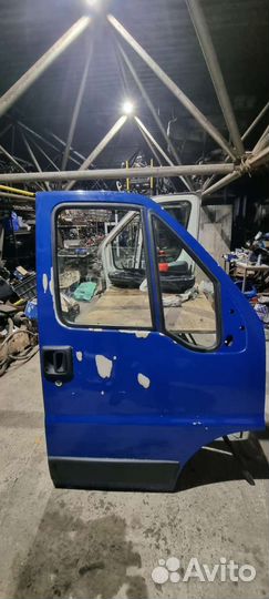 Дверь правая Fiat Ducato 244 2.3 D 2002 (б/у)