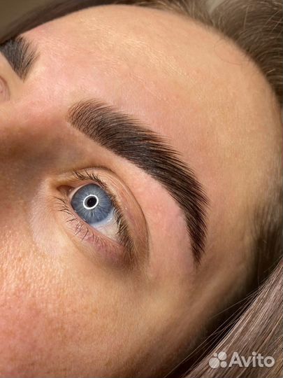 Оформление бровей