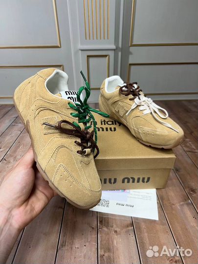 Кроссовки new balance miu miu