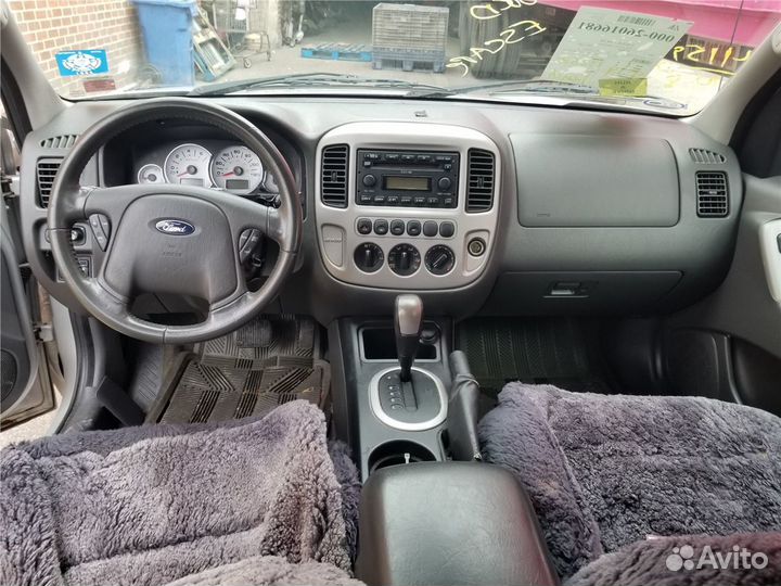 Разбор на запчасти Ford Escape 2001-2006