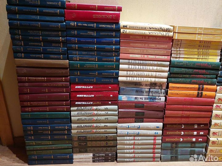 Книги собрание сочинений разных писателей
