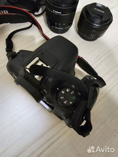 Зеркальный фотоаппарат canon 850d