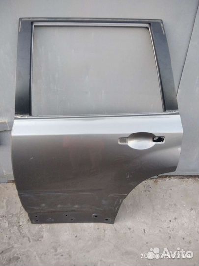 Дверь задняя левая Nissan X-trail T31