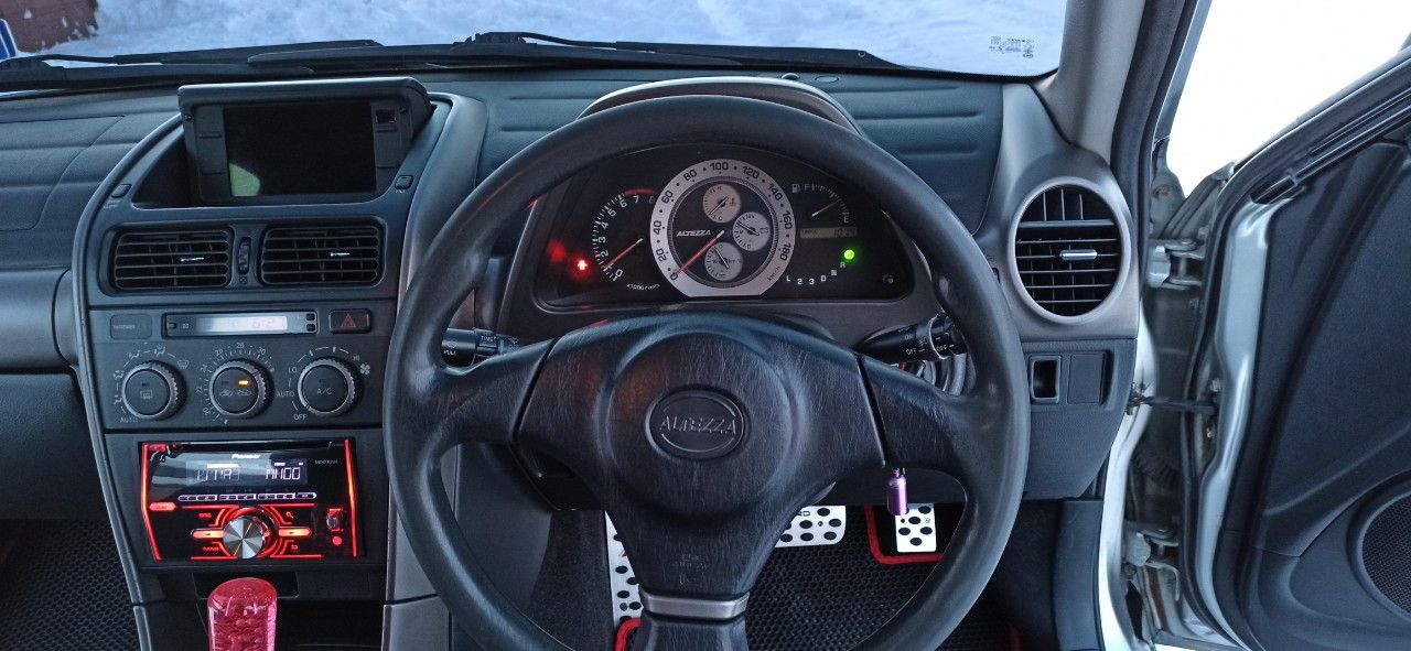 Toyota Altezza: фото владельца