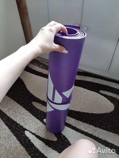 Коврик для спорта и йоги