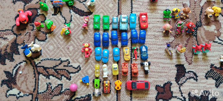 Киндер фигурки