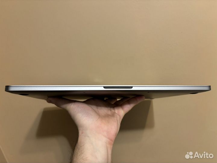 Ноутбук Apple MacBook Pro 15 2018 32/512