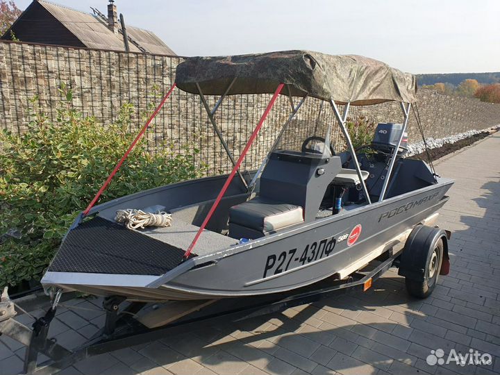 Продам водометную лодку