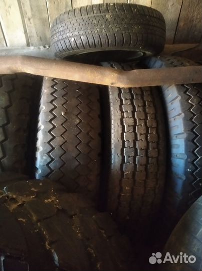 Продам грузовые шины