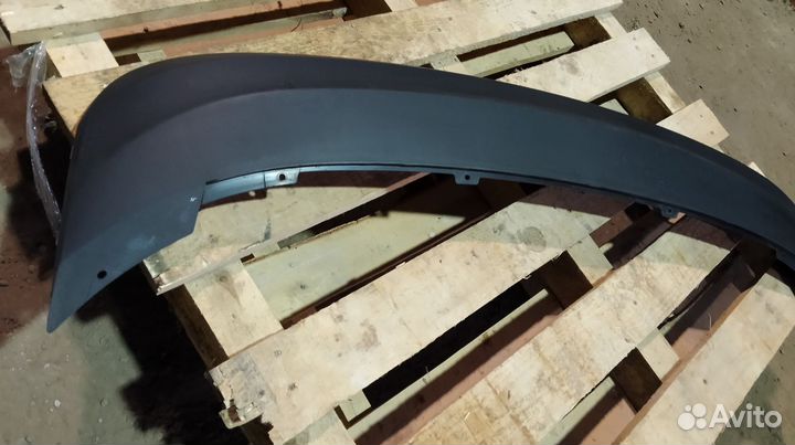 Накладка переднего бампера Нижняя губа Skoda rapid