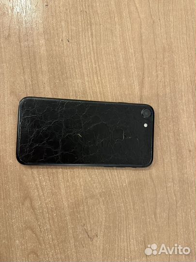 iPhone 7, 32 ГБ