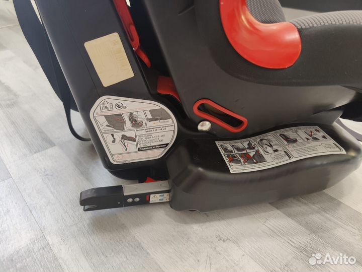 Детское автомобильное кресло Siger (isofix)