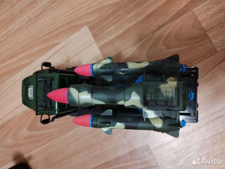 Машинка на радиоуправлении