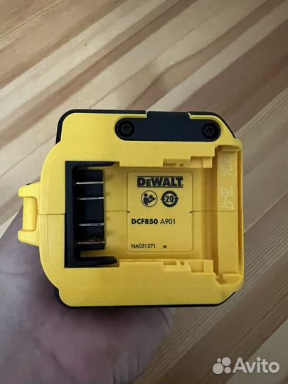 Шуруповерт dewalt dcf 850