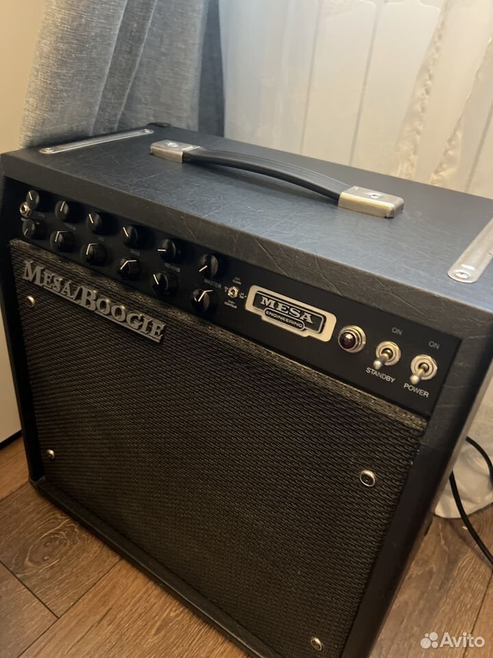 Ламповый комбоусилитель mesa boogie f-30