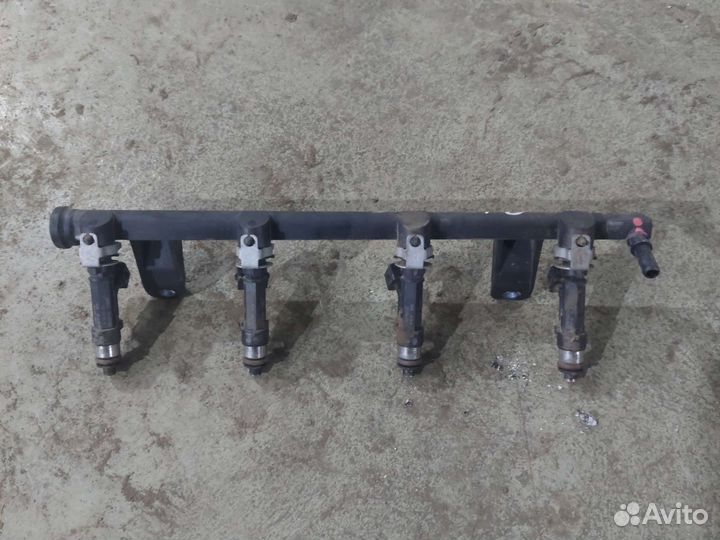 Топливная рампа renault sandero stepway 2