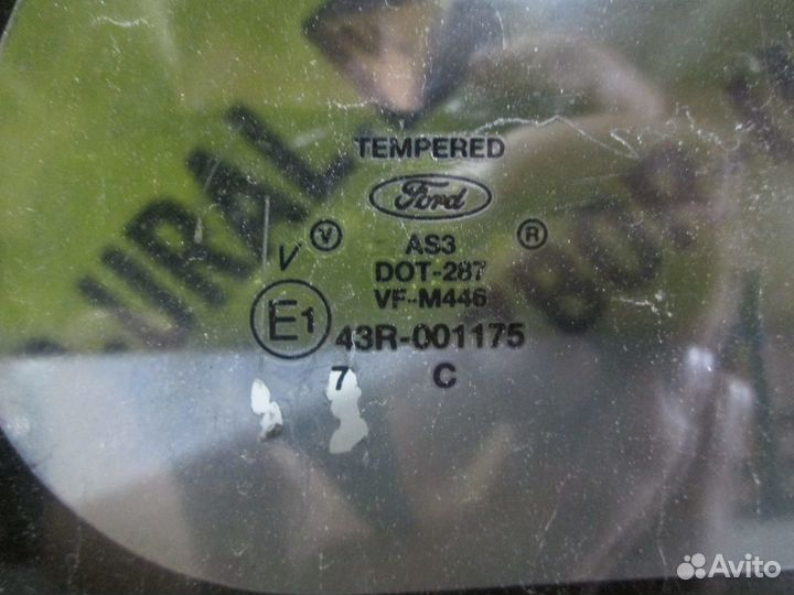 Форточка задняя правая Форд Эксплорер 1