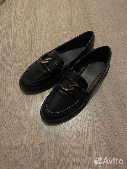 Лоферы женские