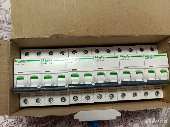 Автоматические выключатели, пускатели, реле