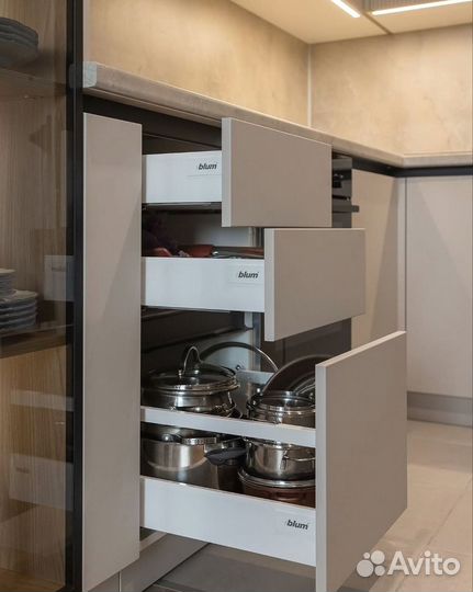 Кухня новая напрямую с фабрики