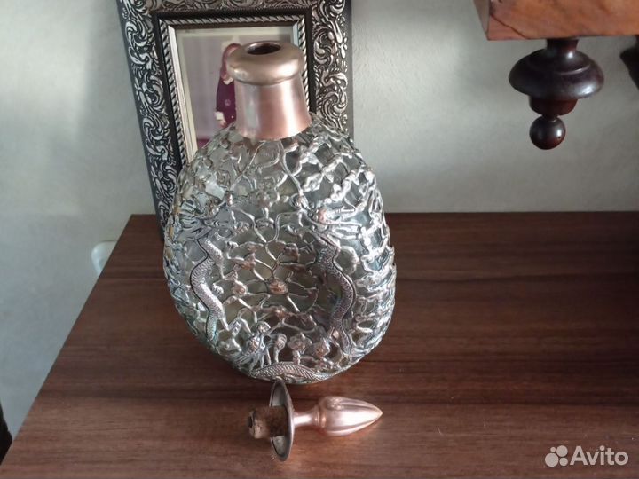 Бутыль в медной оплетке