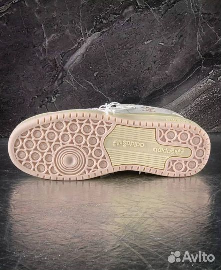 Кроссовки adidas forum low bad bunny