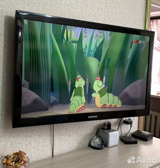 Телевизор Samsung