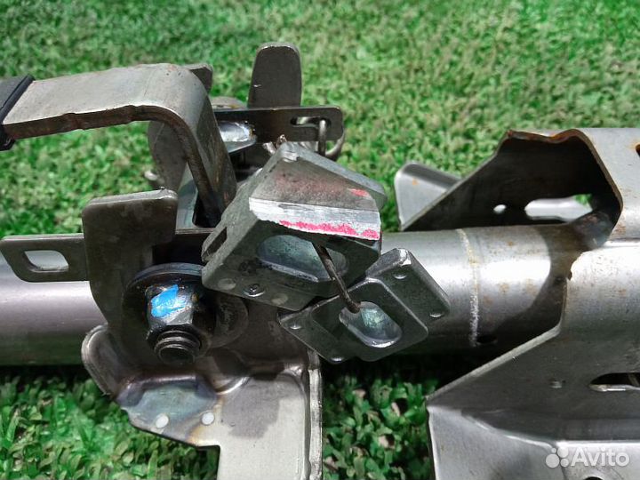 Рулевая колонка Mitsubishi pajero IV