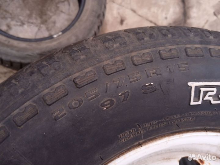 Nordman Nordman 4 185/60 R15 и 185/60 R15 96K