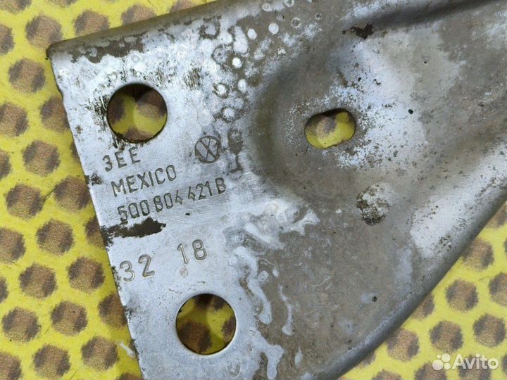 Кронштейн кузова Volkswagen Teramont CA1 cxda 2018