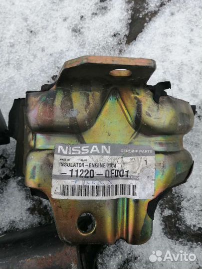 Подушка Двигателя и каропки Nissan 1132041G00