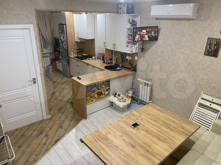 Дом 64 м² на участке 1,6 сот.