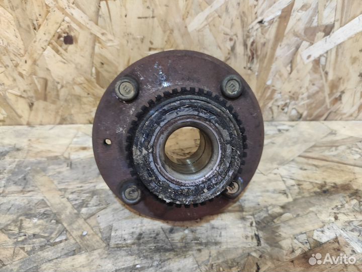 Ступица задняя Mitsubishi Lancer 9