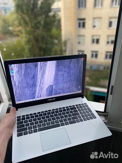 Шустрый asus