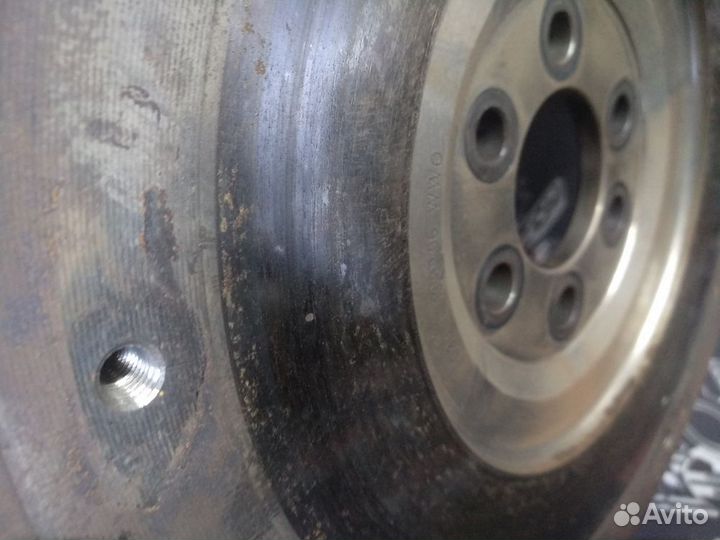 Маховик двигателя Шкода Фабия Skoda Fabia 1 1.2л