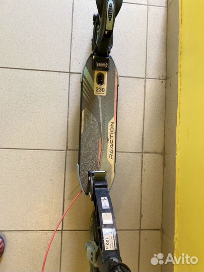 Самокат взрослый бу до 100 кг Reaction 230