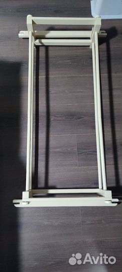 Маятник для деревянной кроватки